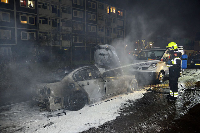 2016/222/20161209-22u43 GB 015 Autobrand Overhaal Amsterdam.jpg